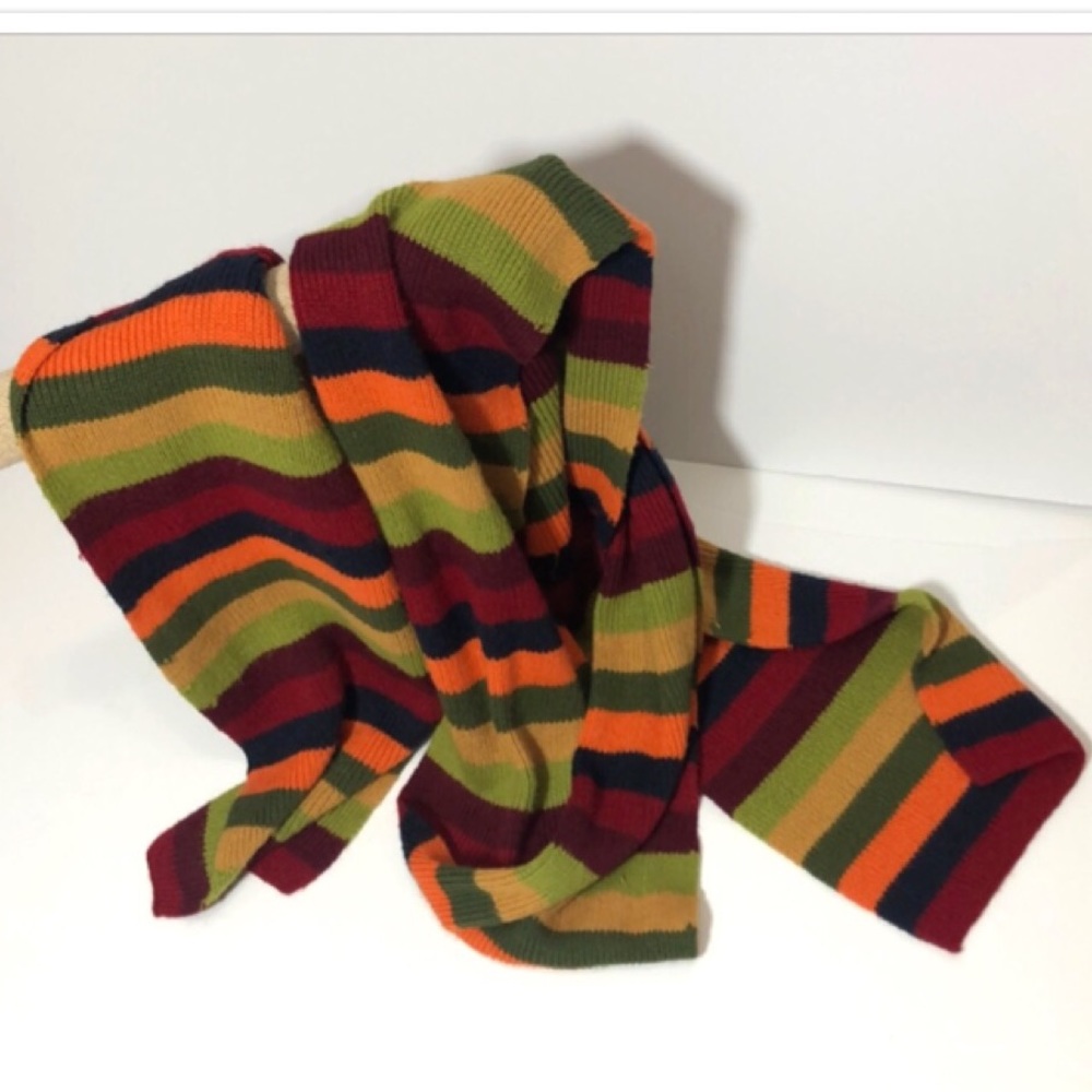 2 Scarf Bundle - Picture 2 of 8